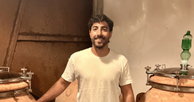 “El microbiólogo argentino especializado en vino que está transformando el sector vitivinícola”