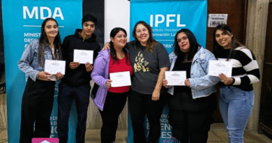 Entrega de certificados del trayecto inseminador/a artificial en el CFL 401