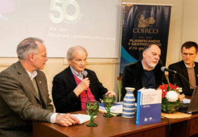 Con la presencia de uno de sus autores, se presentó un libro fundamental en la historia institucional de la cuenca